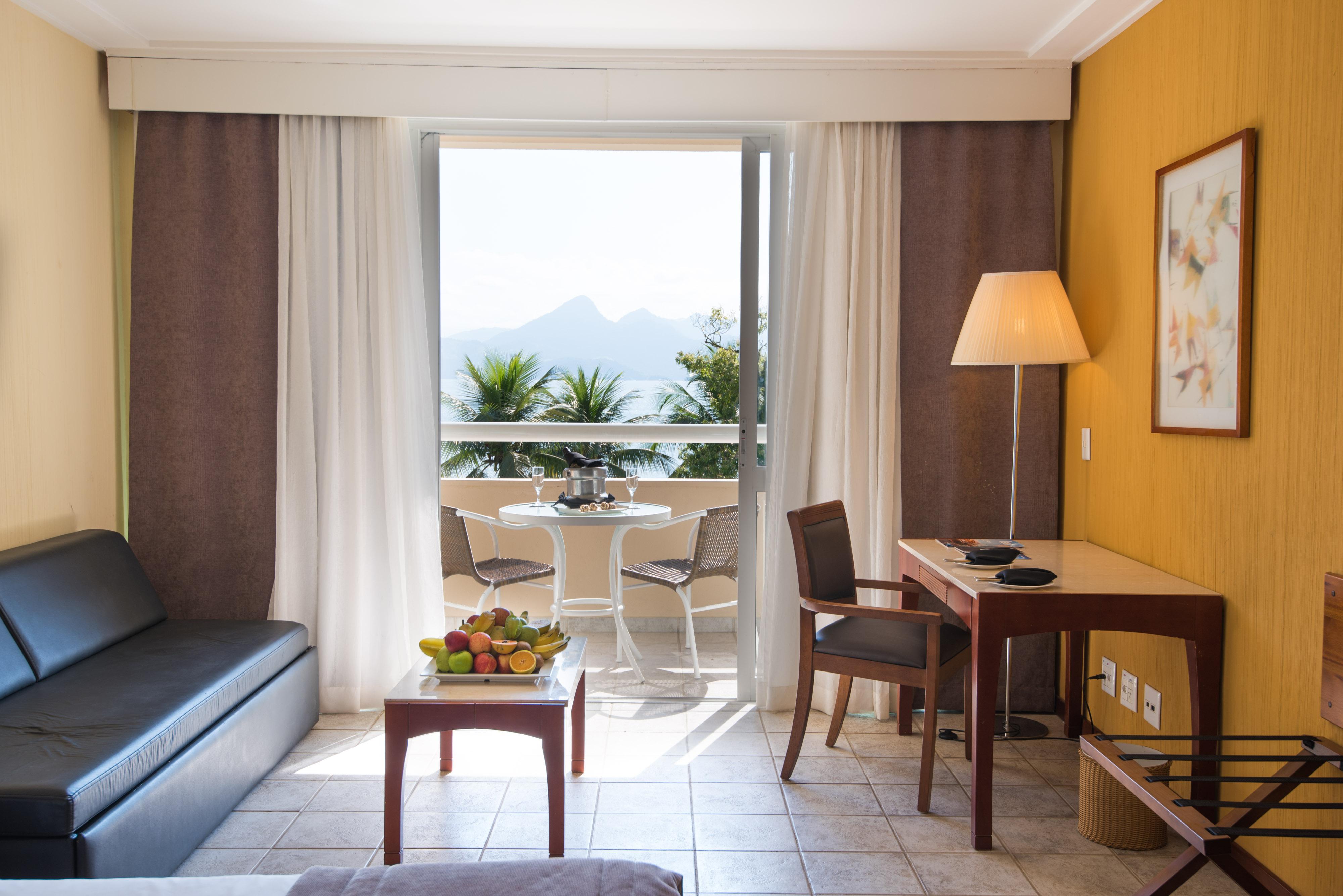 Vila Gale Eco Resort Angra Ангра-дус-Рейс Экстерьер фото A typical room at the hotel